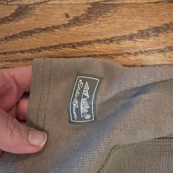 Eddie Bauer Men’s Brown Thermal Shirt Size XL - Picture 4 of 4